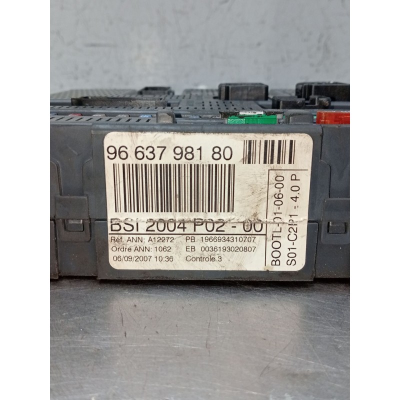 Recambio de caja reles / fusibles para peugeot 308 i (4a_, 4c_) 1.6 16v referencia OEM IAM 9663798180 BSI2004 P0200 2007