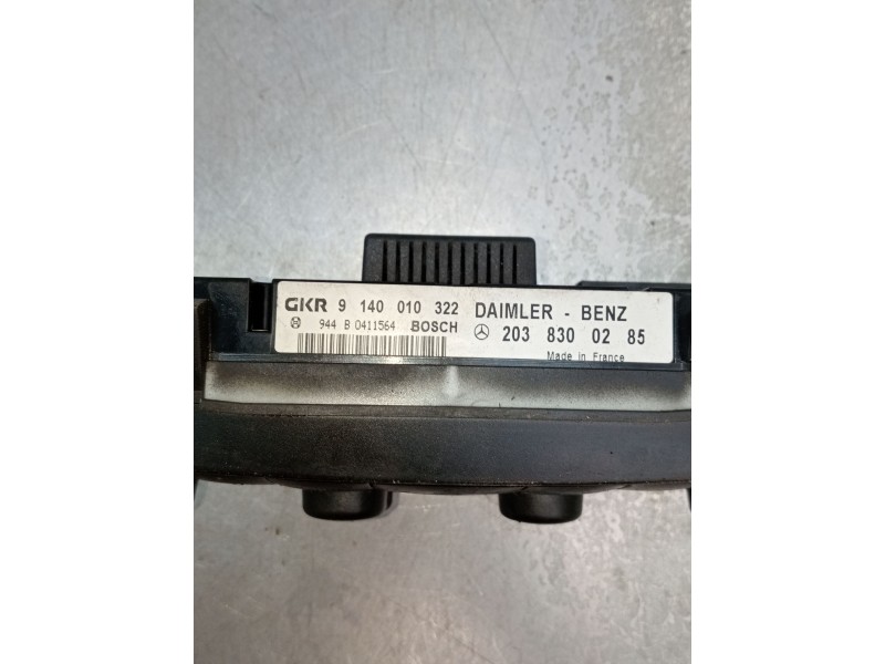 Recambio de mando calefaccion / aire acondicionado para mercedes-benz clase c (w203) c 270 cdi (203.016) referencia OEM IAM 2038