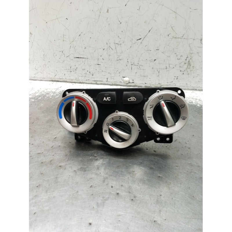 Recambio de mando calefaccion / aire acondicionado para hyundai accent iii (mc) 1.4 gl referencia OEM IAM 972501EXXX  2005