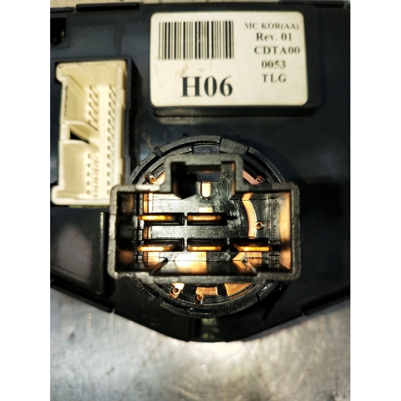 Recambio de mando calefaccion / aire acondicionado para hyundai accent iii (mc) 1.4 gl referencia OEM IAM 972501EXXX  2005