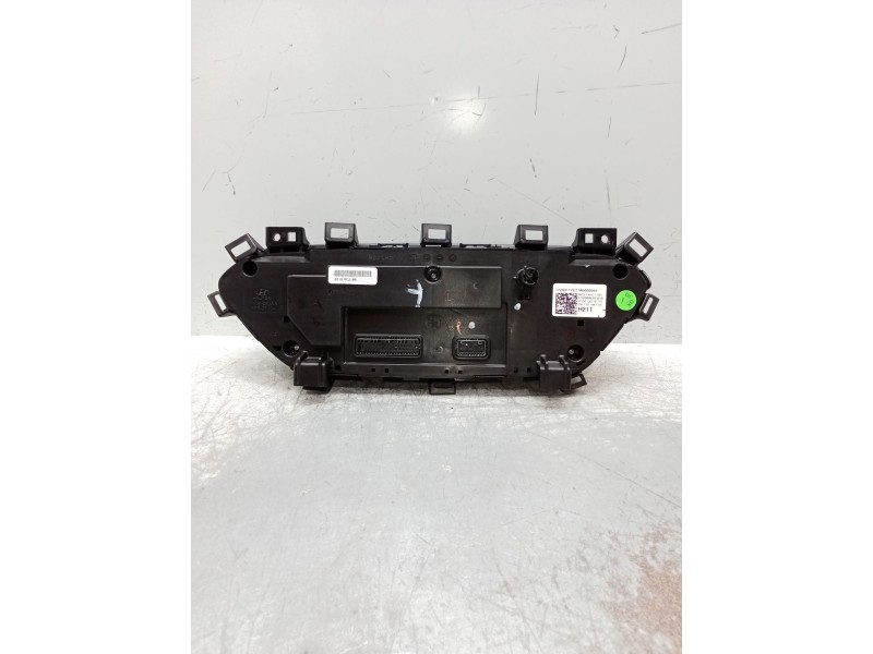 Recambio de mando calefaccion / aire acondicionado para hyundai i20 iii (bc3, bi3) 1.0 t-gdi referencia OEM IAM 97250Q0XXX T2203