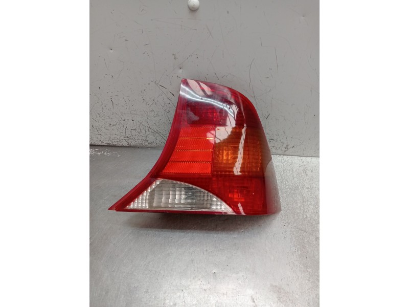 Recambio de piloto trasero derecho para ford focus i sedán (dfw) 1.8 turbo di / tddi referencia OEM IAM   