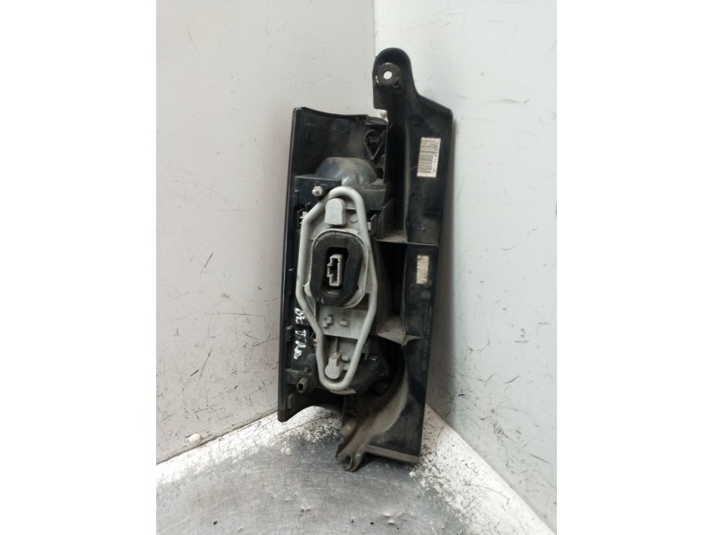 Recambio de piloto trasero derecho para peugeot partner furgoneta/monovolumen 1.6 hdi / bluehdi 75 referencia OEM IAM 0283532174