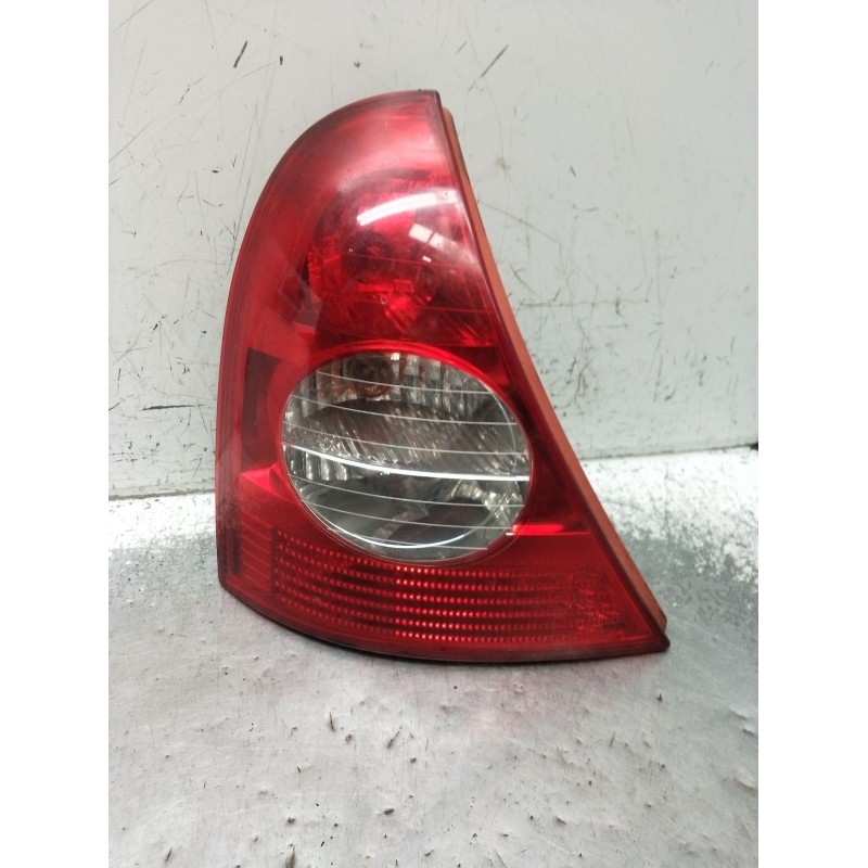 Recambio de piloto trasero izquierdo para renault clio ii (bb_, cb_) 1.5 dci (b/cb08) referencia OEM IAM   