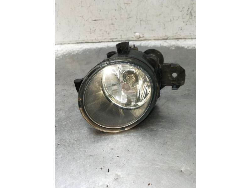 Recambio de faro antiniebla derecho para renault clio ii (bb_, cb_) 1.5 dci (b/cb08) referencia OEM IAM   2001