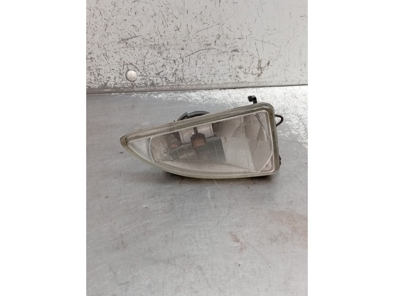 Recambio de faro antiniebla derecho para ford focus i sedán (dfw) 1.8 turbo di / tddi referencia OEM IAM   
