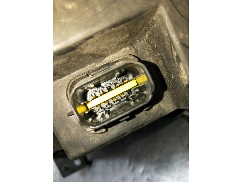 Recambio de faro izquierdo para peugeot partner furgoneta/monovolumen 1.6 hdi / bluehdi 75 referencia OEM IAM 9682828180 8931804