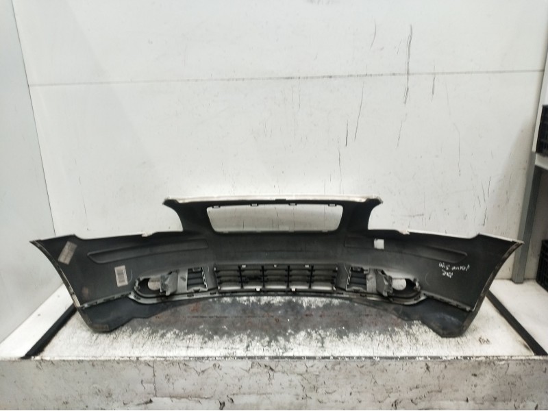 Recambio de paragolpes delantero para volvo s40 berlina 1.8 kinetic referencia OEM IAM   