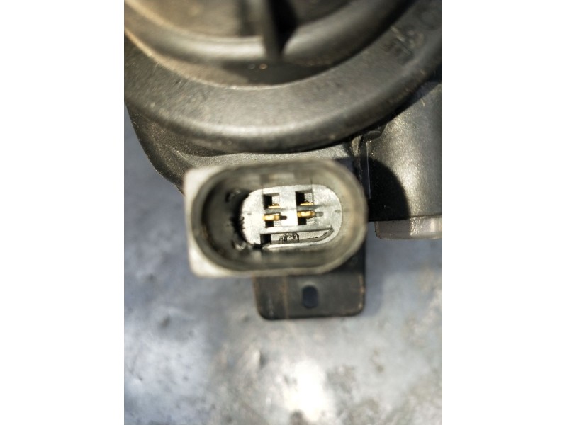Recambio de faro antiniebla derecho para seat leon (1m1) 1.9 tdi referencia OEM IAM   1999