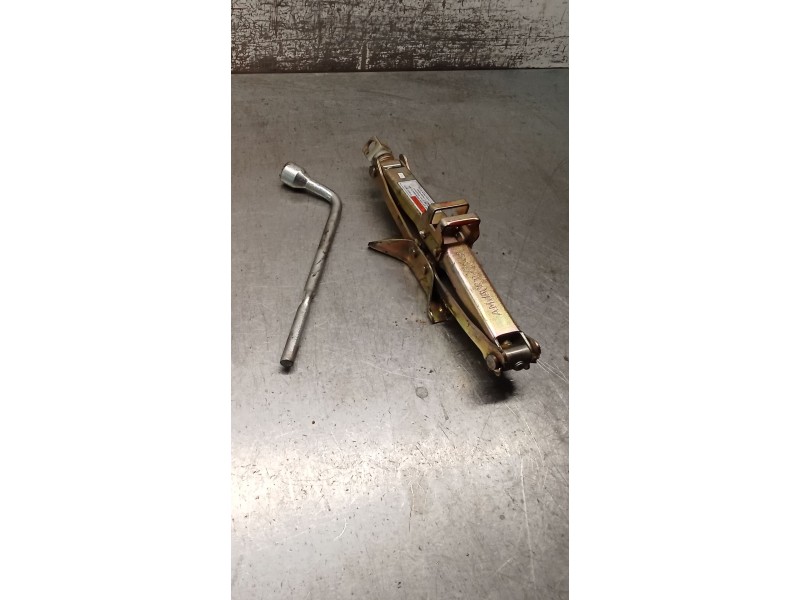 Recambio de gato para suzuki alto vi (ff, ha24_) 1.1 (rf410) referencia OEM IAM   02
