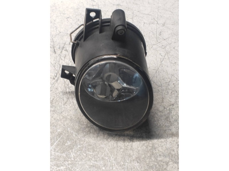 Recambio de faro antiniebla derecho para volkswagen fox (5z1) básico referencia OEM IAM 6Q0941700  