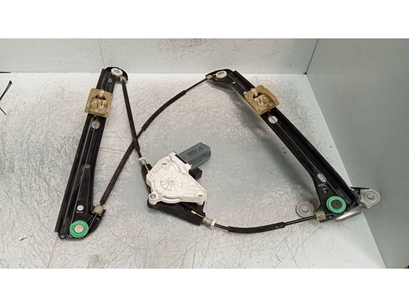 Recambio de elevalunas delantero derecho para volkswagen golf vii lim. advance bluemotion referencia OEM IAM 5G4837462H  
