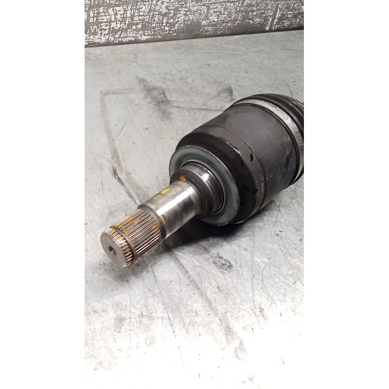Recambio de transmision delantera izquierda para mercedes-benz clase m (w164) ml 350 4-matic (164.186) referencia OEM IAM A16433