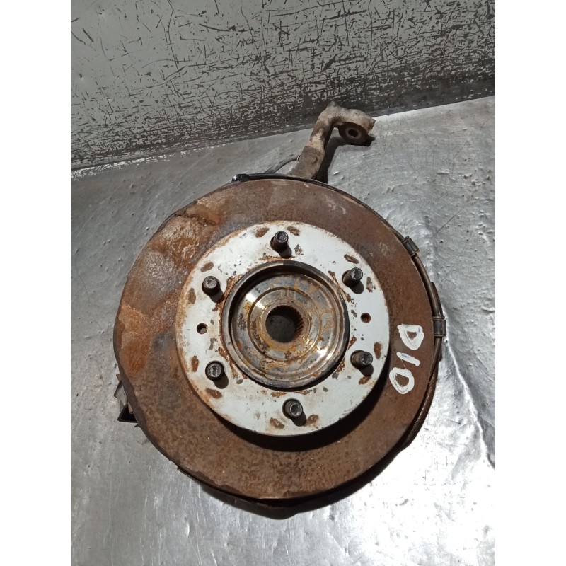 Recambio de mangueta delantera derecha para toyota hilux vii pick-up (_n1_, _n2_, _n3_) 2.5 d-4d 4wd (kun25_) referencia OEM IAM