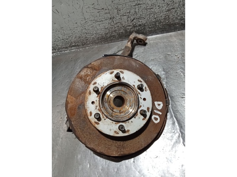 Recambio de mangueta delantera derecha para toyota hilux vii pick-up (_n1_, _n2_, _n3_) 2.5 d-4d 4wd (kun25_) referencia OEM IAM
