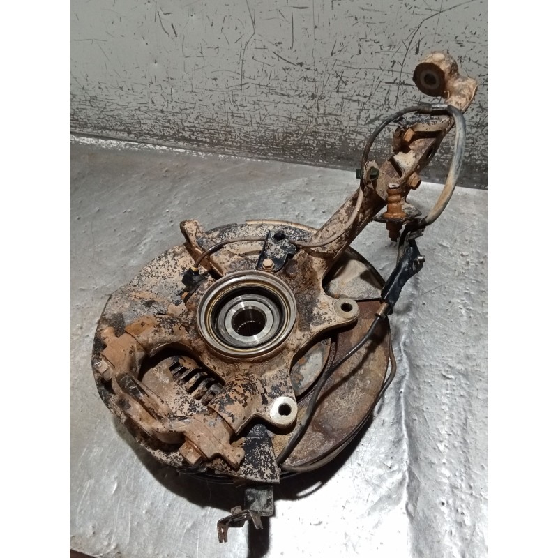 Recambio de mangueta delantera derecha para toyota hilux vii pick-up (_n1_, _n2_, _n3_) 2.5 d-4d 4wd (kun25_) referencia OEM IAM