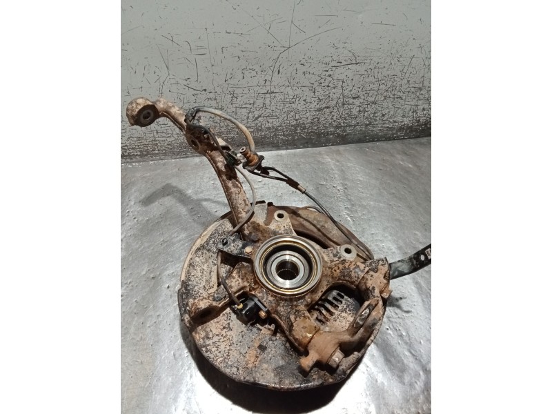 Recambio de mangueta delantera derecha para toyota hilux vii pick-up (_n1_, _n2_, _n3_) 2.5 d-4d 4wd (kun25_) referencia OEM IAM