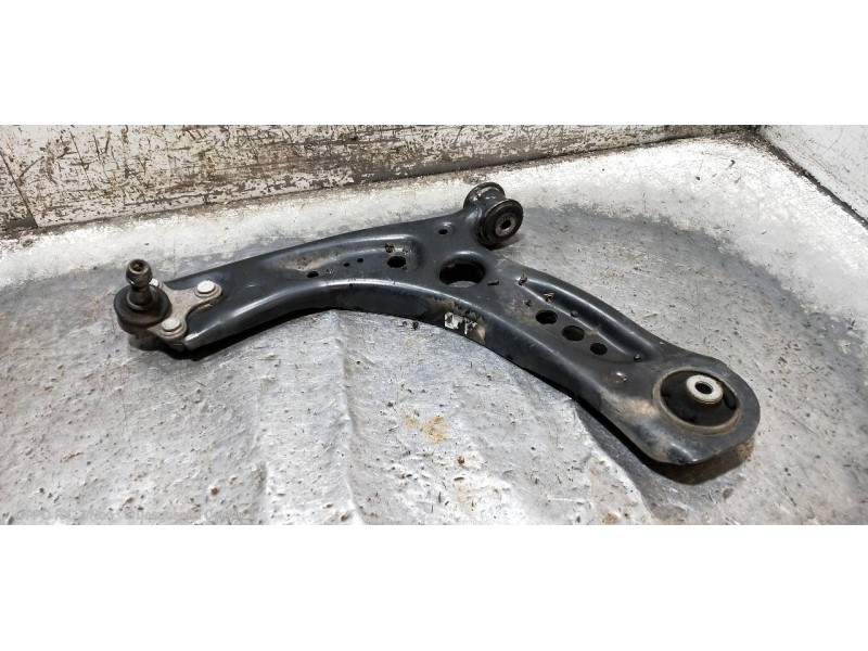 Recambio de brazo suspension inferior delantero izquierdo para audi a3 (8v) ambiente referencia OEM IAM   
