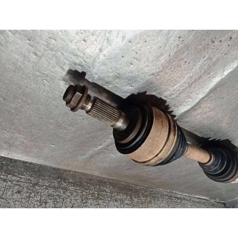 Recambio de transmision delantera izquierda para toyota hilux vii pick-up (_n1_, _n2_, _n3_) 2.5 d-4d 4wd (kun25_) referencia OE