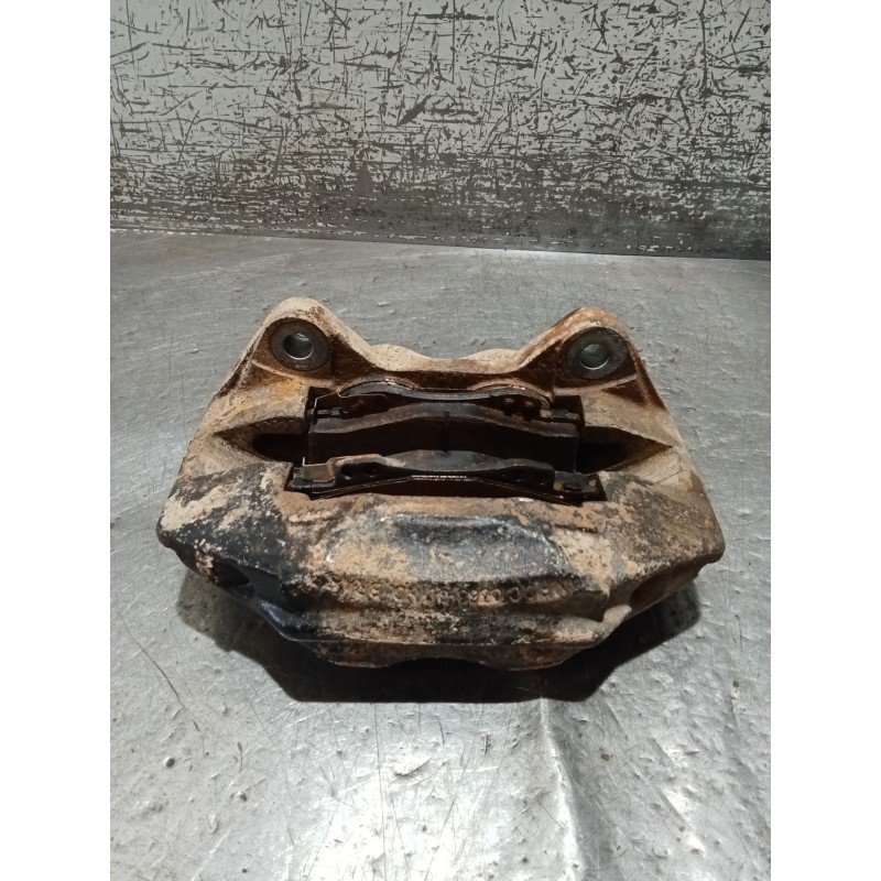 Recambio de pinza freno delantera derecha para toyota hilux vii pick-up (_n1_, _n2_, _n3_) 2.5 d-4d 4wd (kun25_) referencia OEM 
