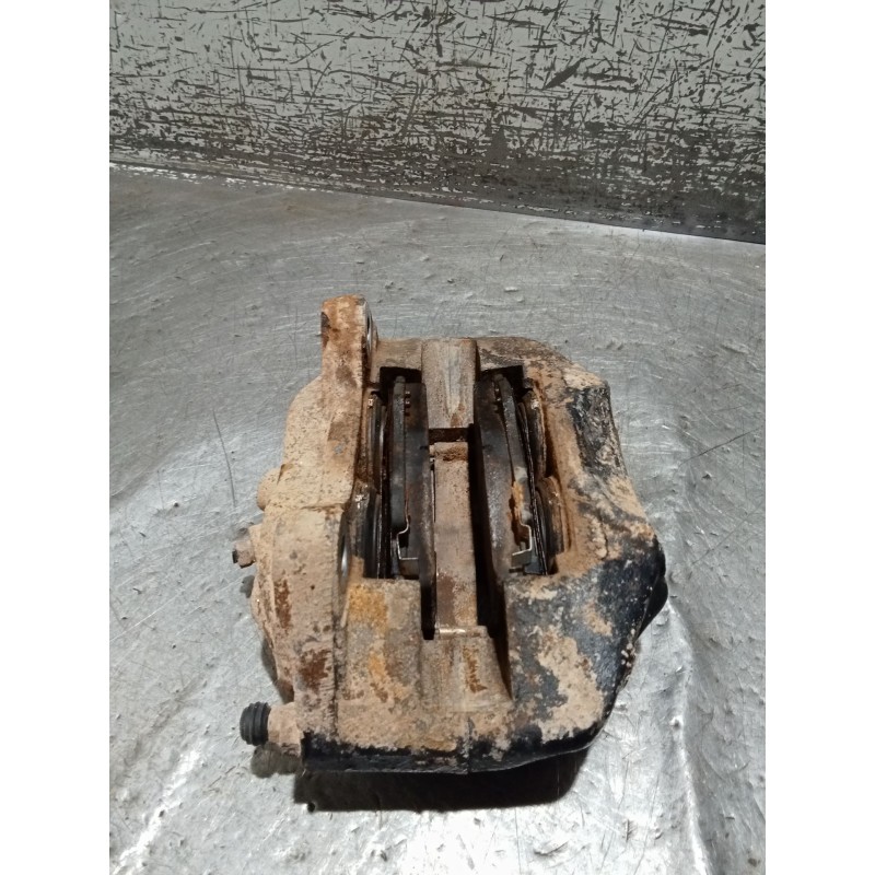 Recambio de pinza freno delantera derecha para toyota hilux vii pick-up (_n1_, _n2_, _n3_) 2.5 d-4d 4wd (kun25_) referencia OEM 
