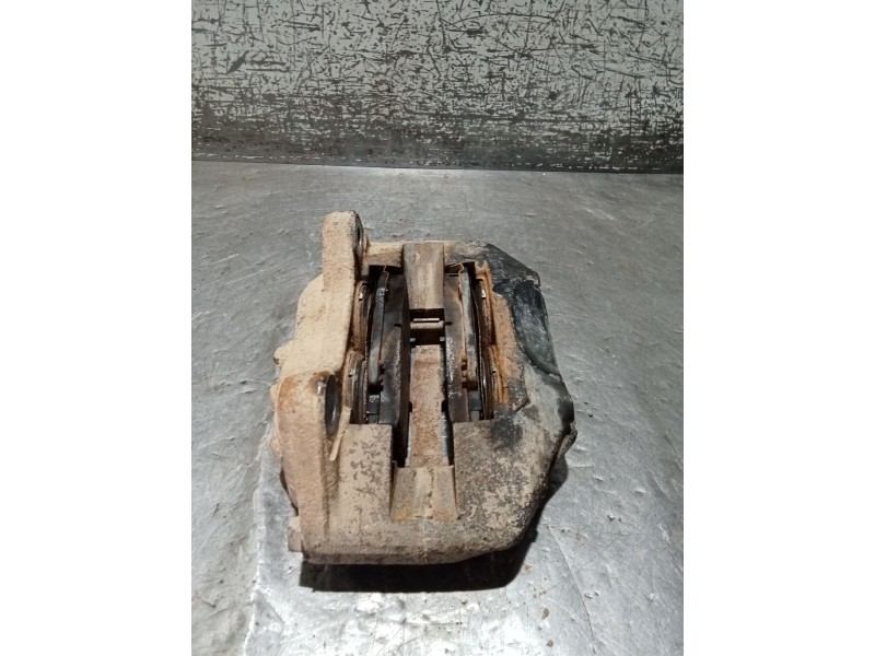 Recambio de pinza freno delantera izquierda para toyota hilux vii pick-up (_n1_, _n2_, _n3_) 2.5 d-4d 4wd (kun25_) referencia OE
