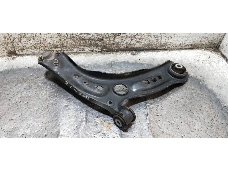 Recambio de brazo suspension inferior delantero izquierdo para audi a3 (8v) ambiente referencia OEM IAM   