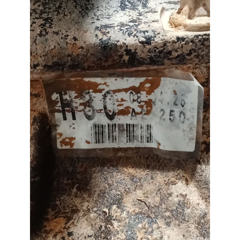 Recambio de diferencial delantero para toyota hilux vii pick-up (_n1_, _n2_, _n3_) 2.5 d-4d 4wd (kun25_) referencia OEM IAM   