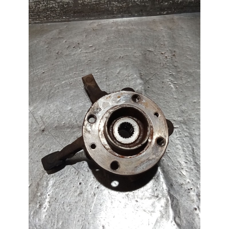 Recambio de mangueta delantera derecha para renault clio i (b/c57_, 5/357_) 1.9 d (b/c/s576, b/c/s57l) referencia OEM IAM   