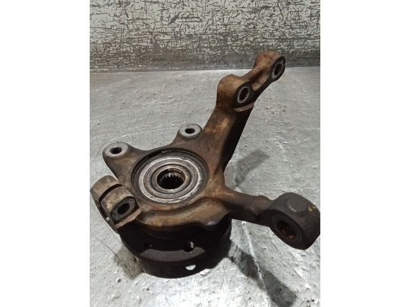 Recambio de mangueta delantera derecha para renault clio i (b/c57_, 5/357_) 1.9 d (b/c/s576, b/c/s57l) referencia OEM IAM   