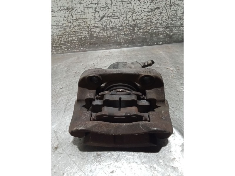 Recambio de pinza freno delantera derecha para renault clio i (b/c57_, 5/357_) 1.9 d (b/c/s576, b/c/s57l) referencia OEM IAM   