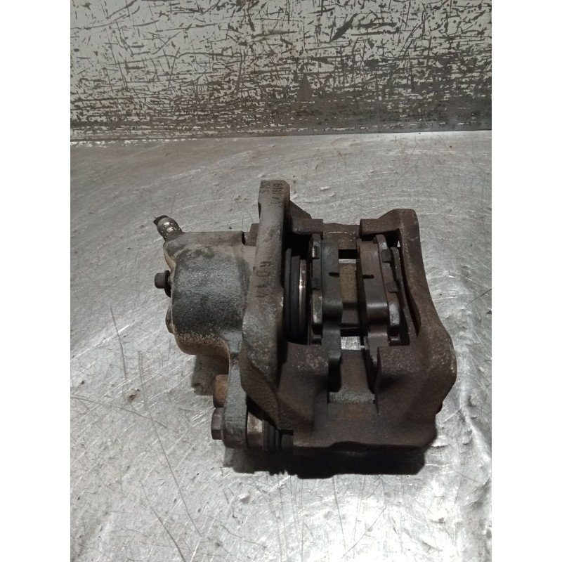 Recambio de pinza freno delantera derecha para renault clio i (b/c57_, 5/357_) 1.9 d (b/c/s576, b/c/s57l) referencia OEM IAM   