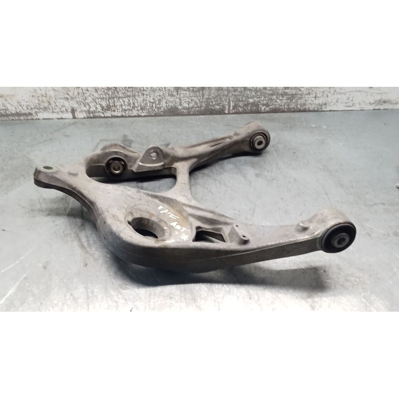 Recambio de brazo suspension inferior trasero derecho para mercedes-benz clase m (w164) ml 350 4-matic (164.186) referencia OEM 