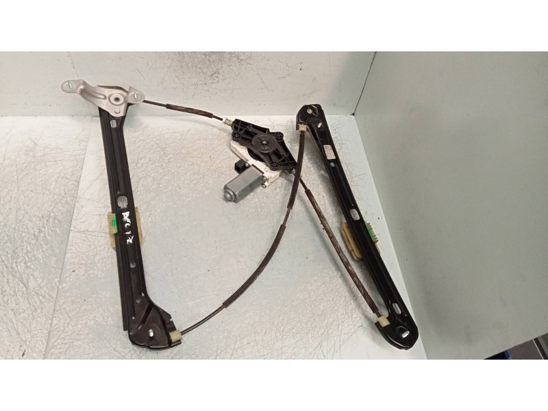 Recambio de elevalunas delantero izquierdo para volkswagen golf vii lim. advance bluemotion referencia OEM IAM 5G4837461H  