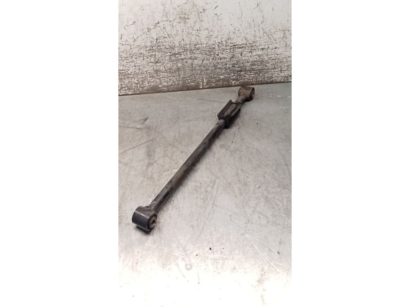 Recambio de brazo suspension inferior trasero derecho para mercedes-benz clase m (w164) ml 350 4-matic (164.186) referencia OEM 
