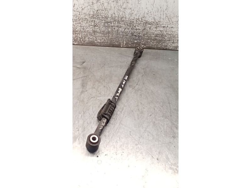 Recambio de brazo suspension inferior trasero derecho para mercedes-benz clase m (w164) ml 350 4-matic (164.186) referencia OEM 