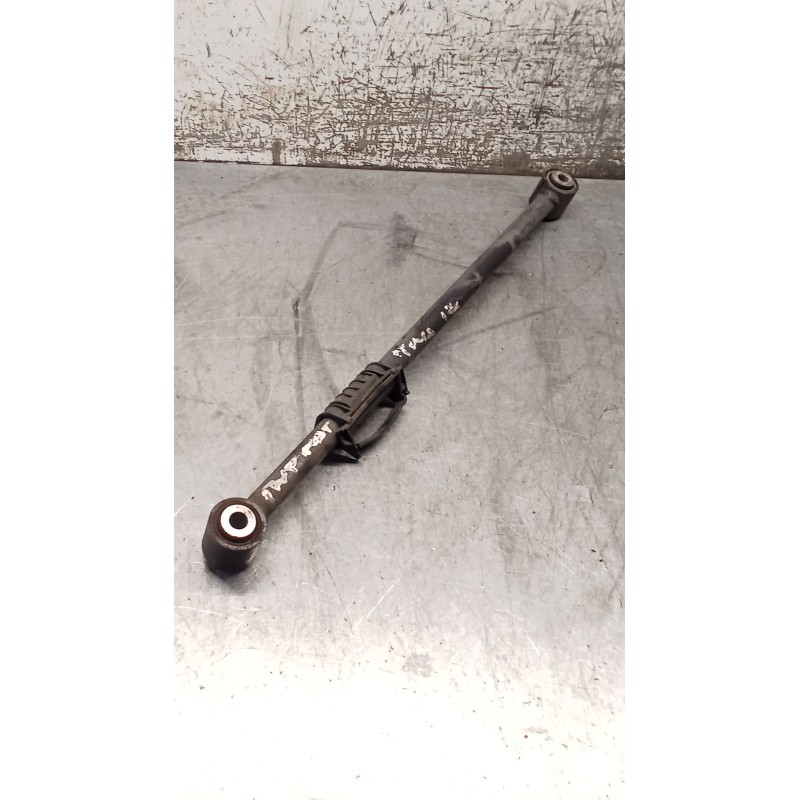 Recambio de brazo suspension inferior trasero izquierdo para mercedes-benz clase m (w164) ml 350 4-matic (164.186) referencia OE