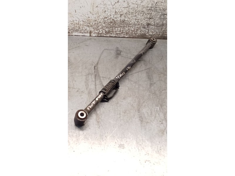Recambio de brazo suspension inferior trasero izquierdo para mercedes-benz clase m (w164) ml 350 4-matic (164.186) referencia OE