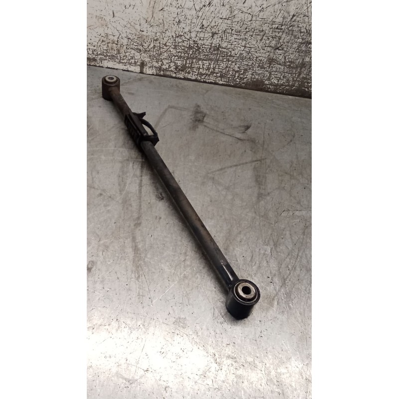 Recambio de brazo suspension inferior trasero izquierdo para mercedes-benz clase m (w164) ml 350 4-matic (164.186) referencia OE