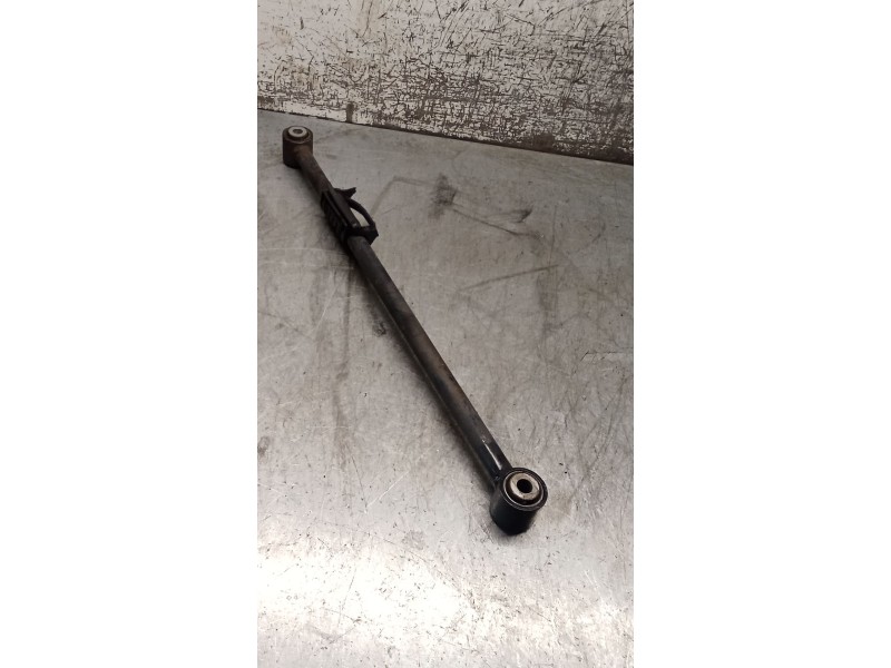 Recambio de brazo suspension inferior trasero izquierdo para mercedes-benz clase m (w164) ml 350 4-matic (164.186) referencia OE