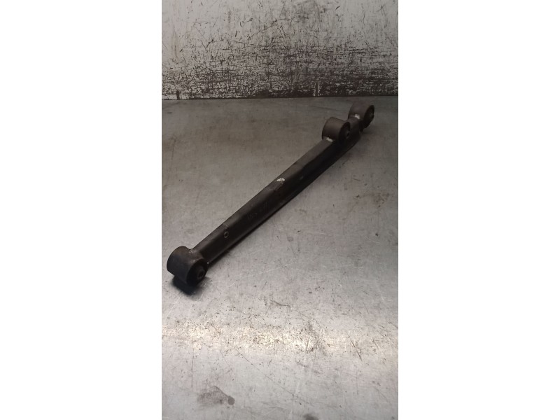 Recambio de brazo suspension inferior trasero izquierdo para suzuki alto vi (ff, ha24_) 1.1 (rf410) referencia OEM IAM   02