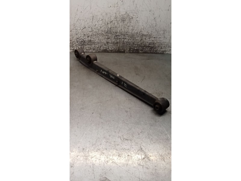 Recambio de brazo suspension inferior trasero izquierdo para suzuki alto vi (ff, ha24_) 1.1 (rf410) referencia OEM IAM   02
