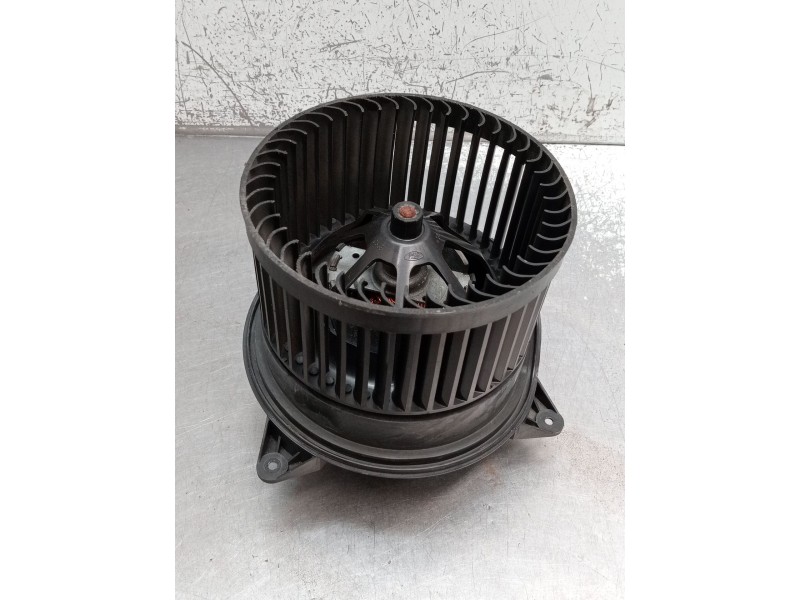 Recambio de motor calefaccion para ford focus i sedán (dfw) 1.8 turbo di / tddi referencia OEM IAM   