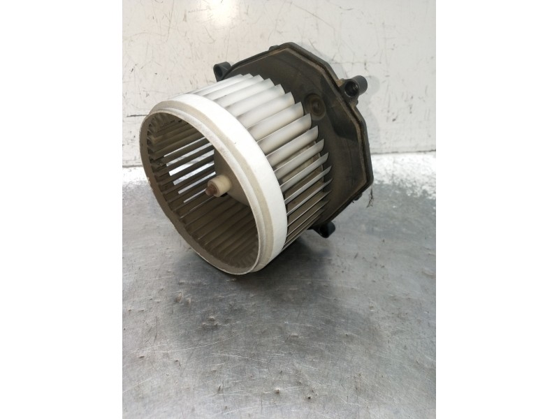 Recambio de motor calefaccion para peugeot partner furgoneta/monovolumen 1.6 hdi / bluehdi 75 referencia OEM IAM 017523  2012