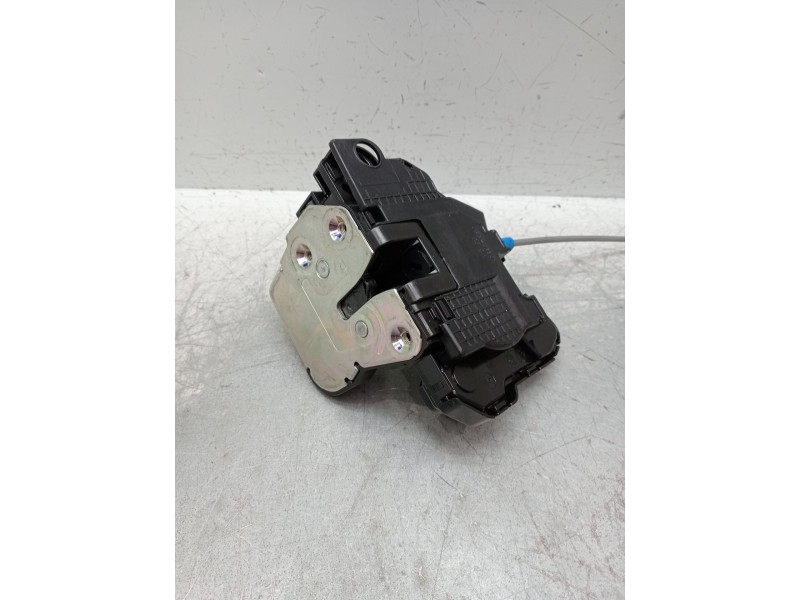 Recambio de motor cierre centralizado delantero derecho para hyundai i20 iii (bc3, bi3) 1.0 t-gdi referencia OEM IAM 81320Q0010 