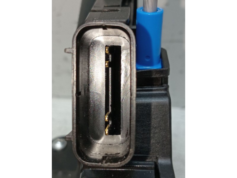 Recambio de motor cierre centralizado delantero derecho para hyundai i20 iii (bc3, bi3) 1.0 t-gdi referencia OEM IAM 81320Q0010 