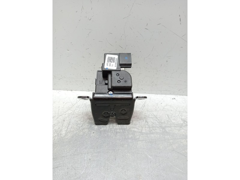Recambio de motor cierre centralizado porton para hyundai i20 iii (bc3, bi3) 1.0 t-gdi referencia OEM IAM 81230C8500 5P 2020
