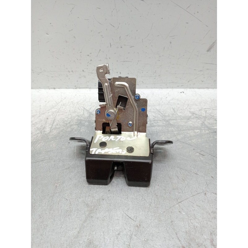 Recambio de motor cierre centralizado porton para hyundai i20 iii (bc3, bi3) 1.0 t-gdi referencia OEM IAM 81230C8500 5P 2020