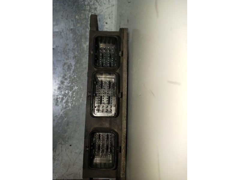 Recambio de centralita motor uce para renault clio ii (bb_, cb_) 1.5 dci (b/cb08) referencia OEM IAM 8200212348 0023265DVG 2001