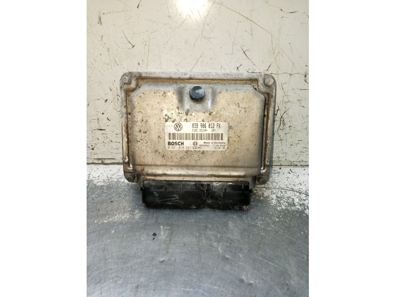 Recambio de centralita motor uce para seat leon (1m1) 1.9 tdi referencia OEM IAM 0281010683 038906012FK EDC15UM 1999